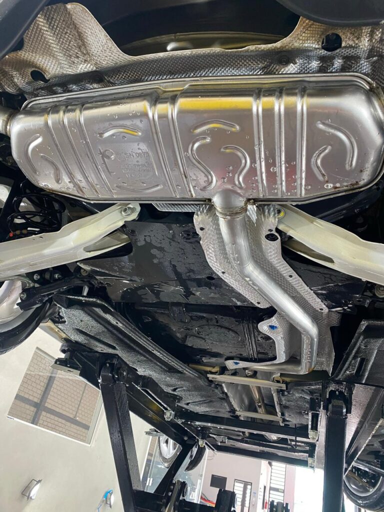 lavagem-rodas-borrachas-plasticos__